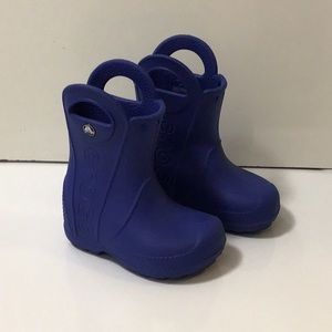 CROCS Handle It Kids Pull On Rain Boots Blue Sz 6